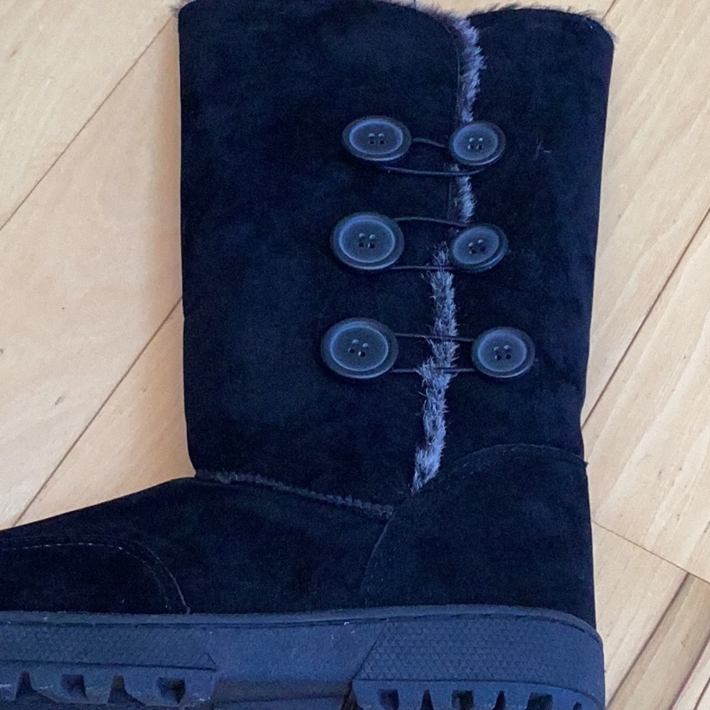 Rampage Black Faux Fur Button Boots - Picture 14 of 15